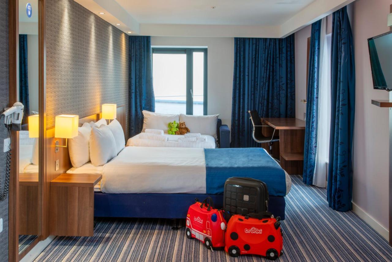 Holiday Inn Express Birmingham South A45, An Ihg Hotel Bagian luar foto