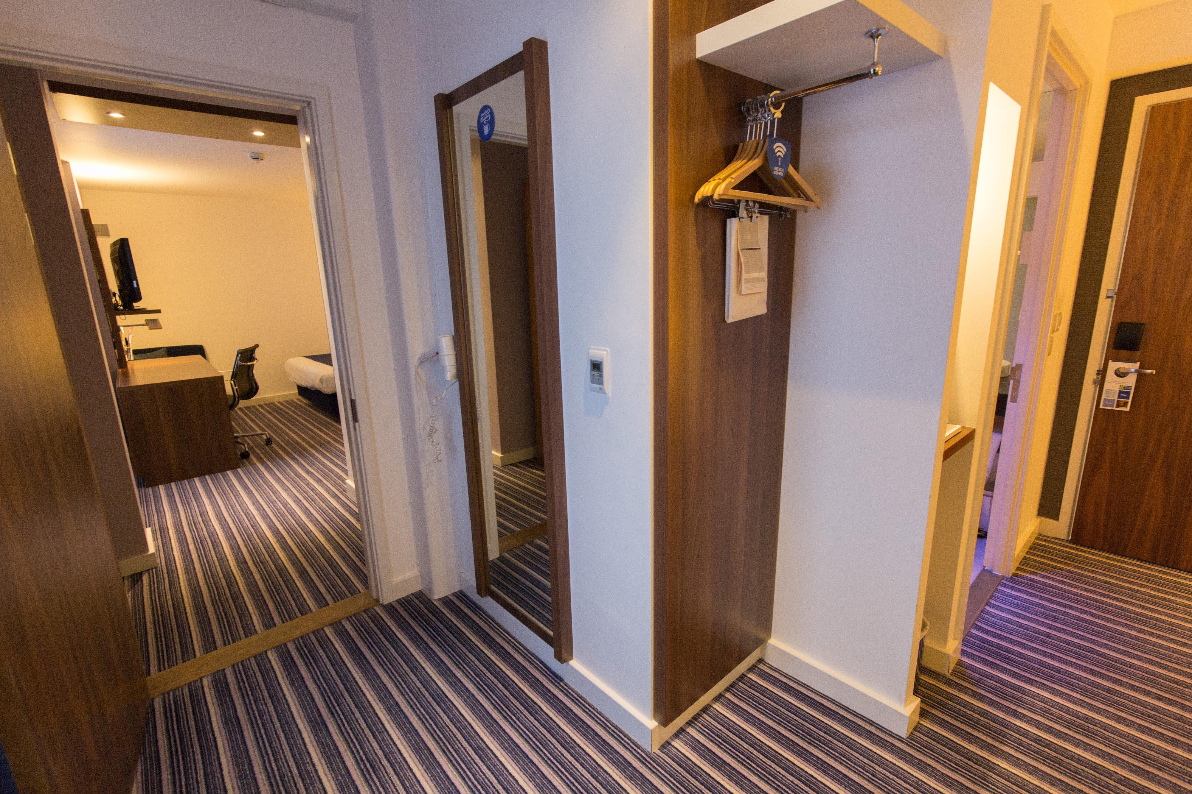 Holiday Inn Express Birmingham South A45, An Ihg Hotel Bagian luar foto